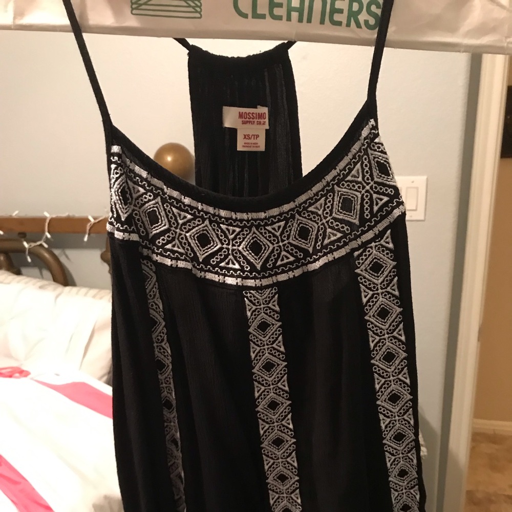 Mossimo black tanktop